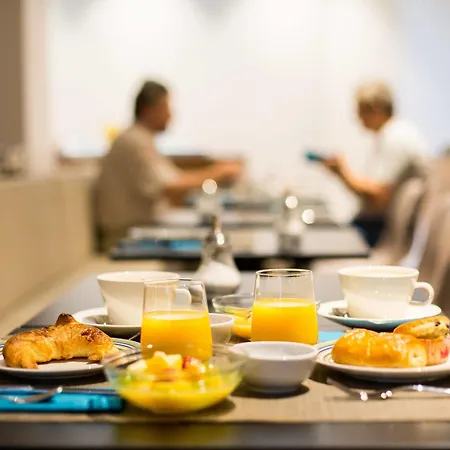 Hotel Des Voyageurs Boutique 3*