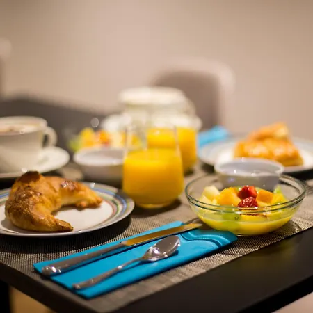 Otel Des Voyageurs Boutique