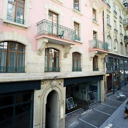Hotel Des Voyageurs Boutique